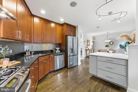$719,000 | 1434 Oak Street Northwest, Washington, DC 20010