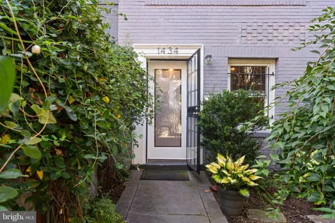 $719,000 | 1434 Oak Street Northwest, Washington, DC 20010
