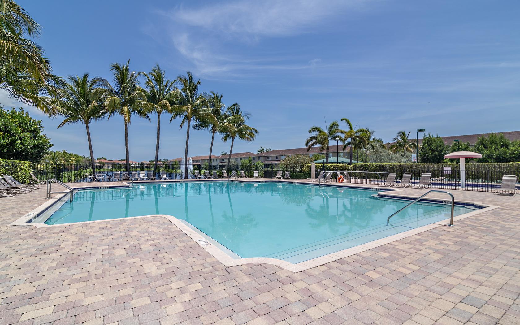 3099 Laurel Ridge Circle Riviera Beach, FL 33404 - Photo 17 of 17 17