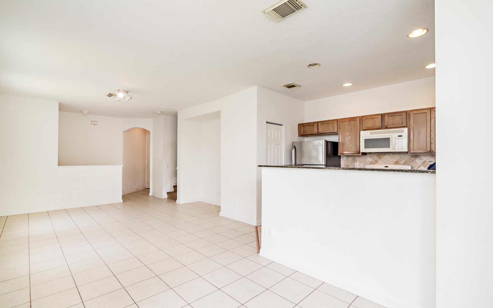 3099 Laurel Ridge Circle Riviera Beach, FL 33404 - Photo 4 of 17 4