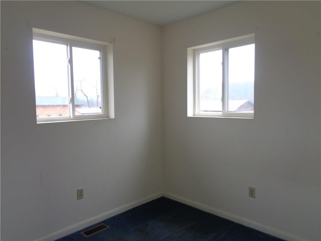 145 Main Street Oak Ridge, PA 16245 - Photo 5 of 15