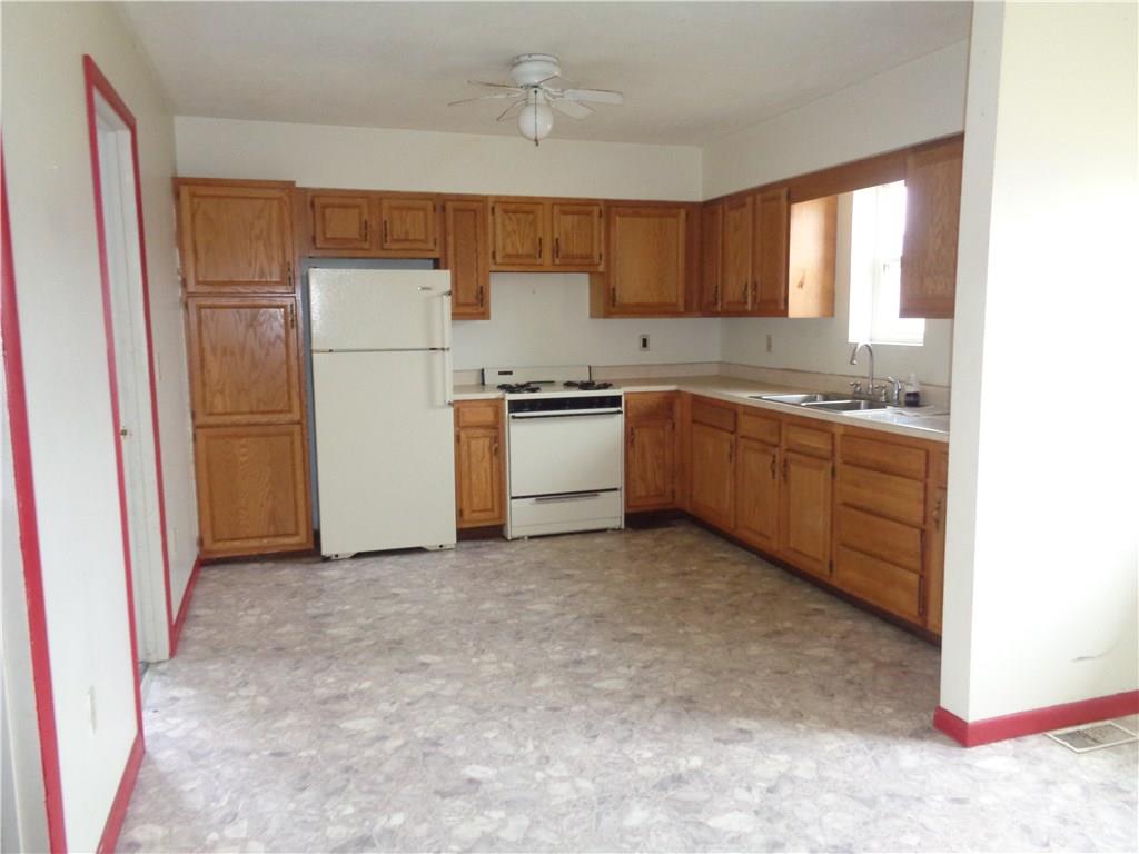 145 Main Street Oak Ridge, PA 16245 - Photo 6 of 15