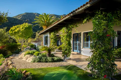$9,975,000 | 2220 Bella Vista Drive, Montecito, CA 93108
