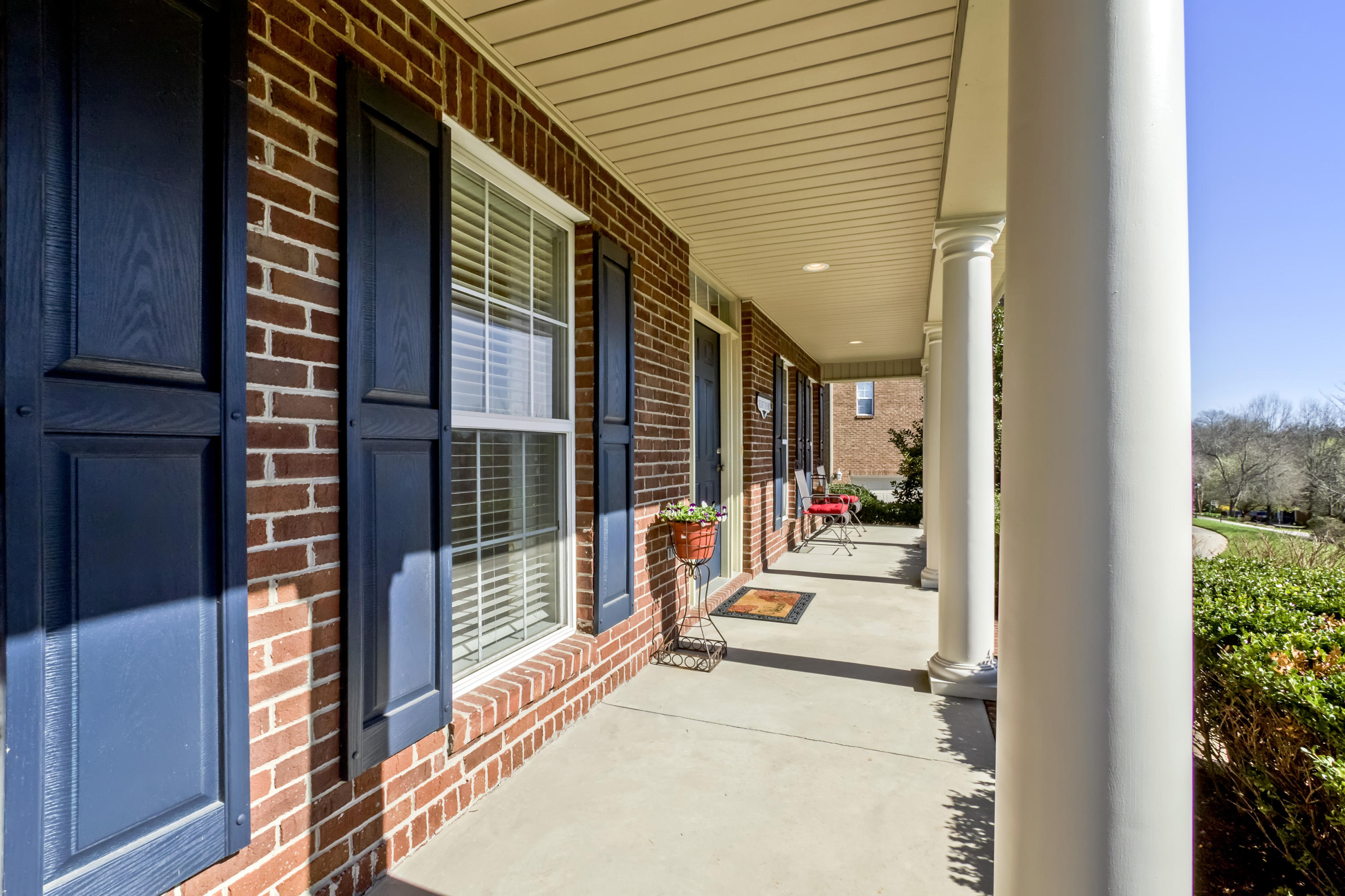 310 Gwinhurst Road Knoxville, TN 37934 - Photo 2 of 40 Covered Front Porch