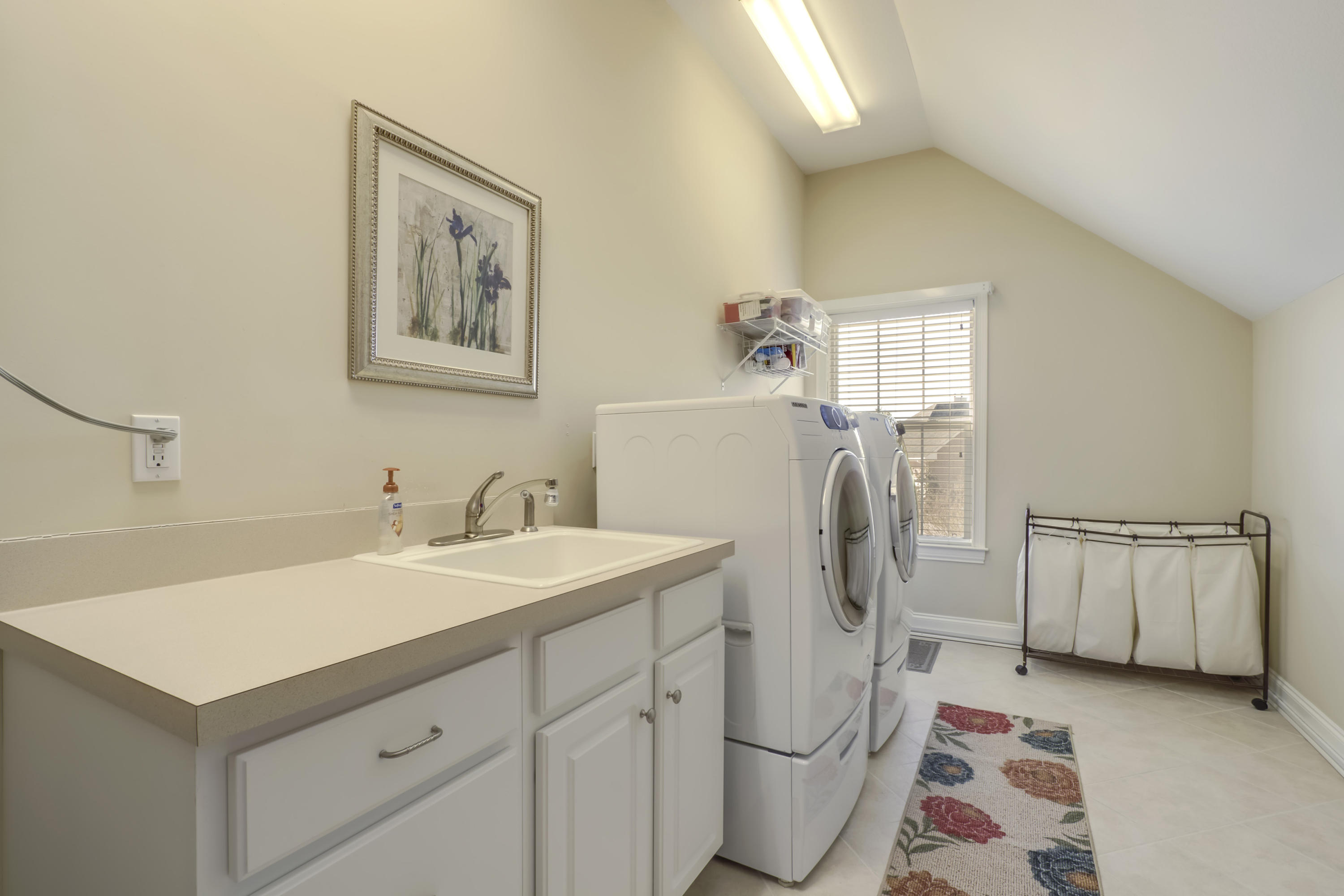 310 Gwinhurst Road Knoxville, TN 37934 - Photo 30 of 40 Laundry/Utility Room
