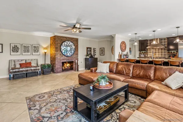 $1,100,000 | 4472 La Canada Road, Fallbrook, CA 92028