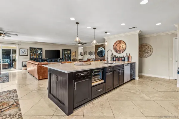 $1,100,000 | 4472 La Canada Road, Fallbrook, CA 92028