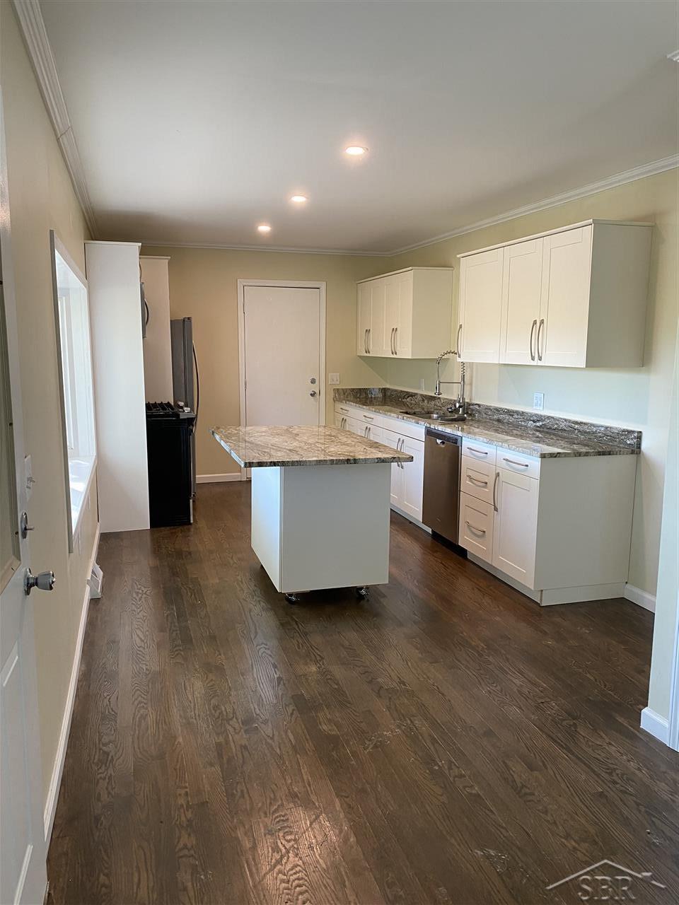 5795 Garfield Road Freeland, MI 48623 - Photo 11 of 16