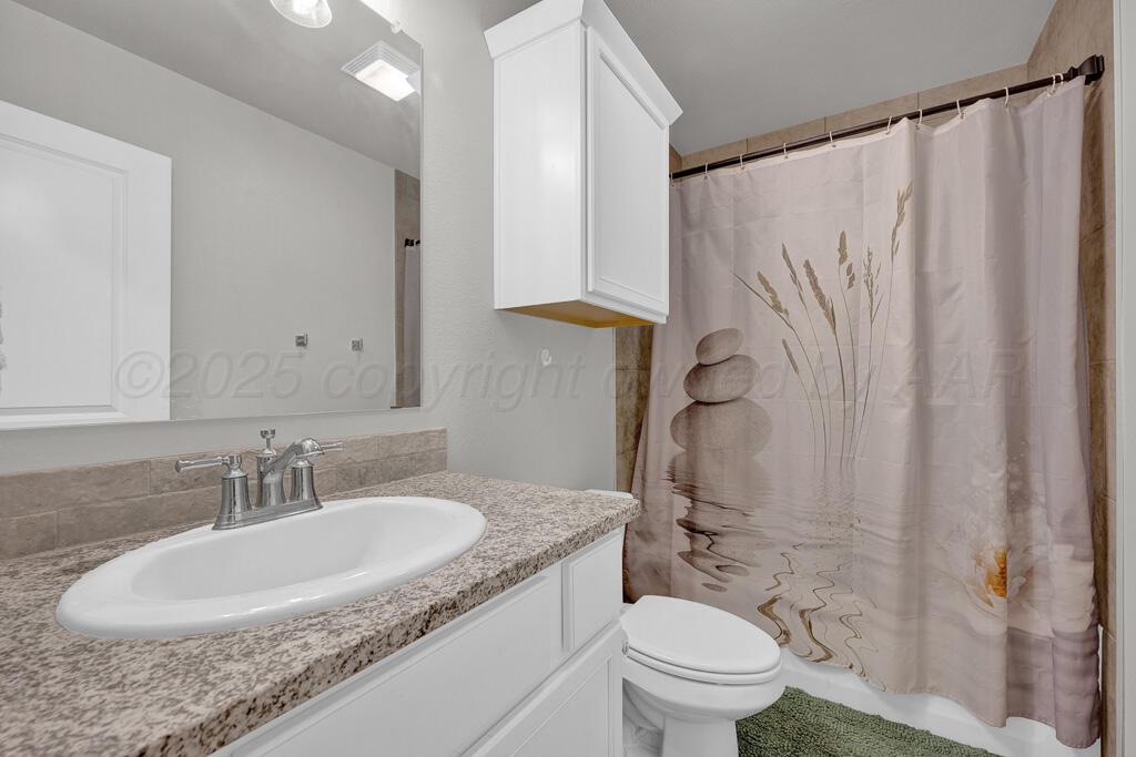 1750 Lullwater Road Amarillo, TX 79118 - Photo 20 of 26 bathroom two