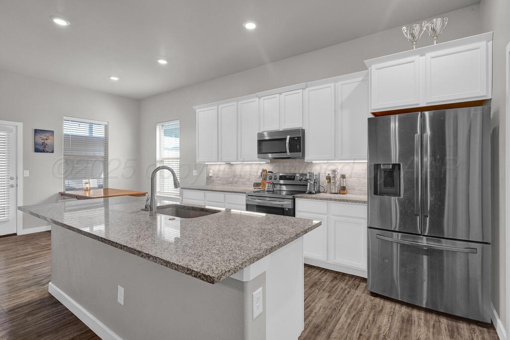 1750 Lullwater Road Amarillo, TX 79118 - Photo 7 of 26 kitchen 2