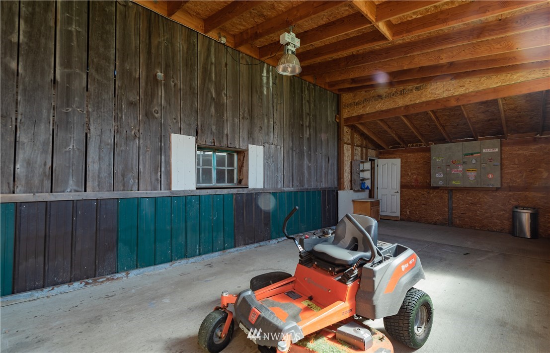 8556 Harborview Road Blaine, WA 98230 - Photo 26 of 39 Gallery Image 26