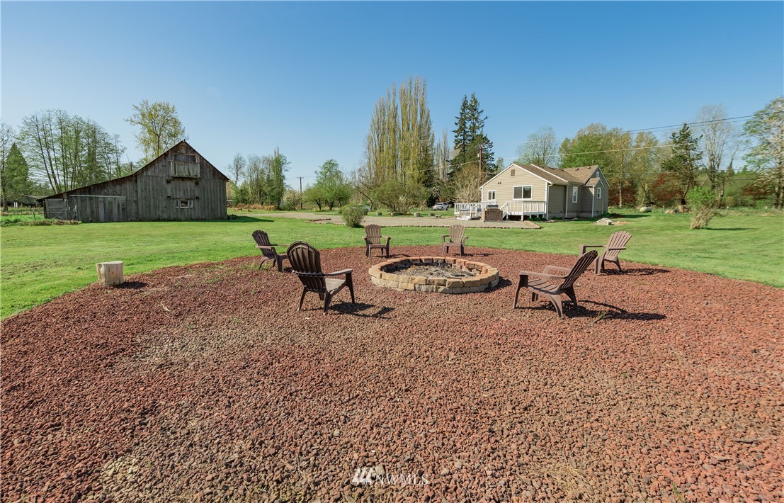 8556 Harborview Road Blaine, WA 98230 - Photo 35 of 39 Gallery Image 35
