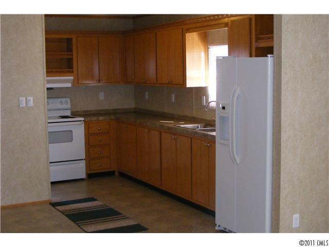 2033 Carpenters Square Road Crouse, NC 28033 - Photo 4 of 9 Gallery Image 4