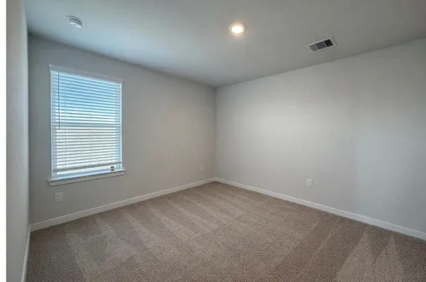 $2,175 | 3914 Flora Fld Drive, Brookshire, TX 77423