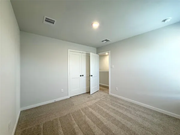 $2,175 | 3914 Flora Fld Drive, Brookshire, TX 77423