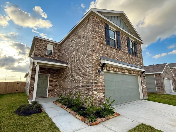 $2,175 | 3914 Flora Fld Drive, Brookshire, TX 77423