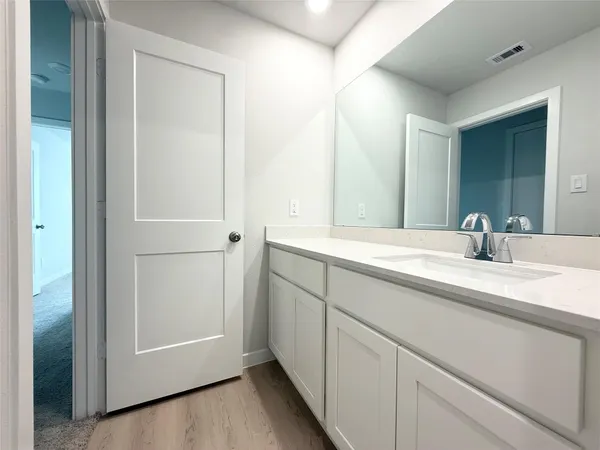 $2,175 | 3914 Flora Fld Drive, Brookshire, TX 77423