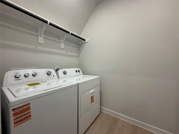 $2,175 | 3914 Flora Fld Drive, Brookshire, TX 77423