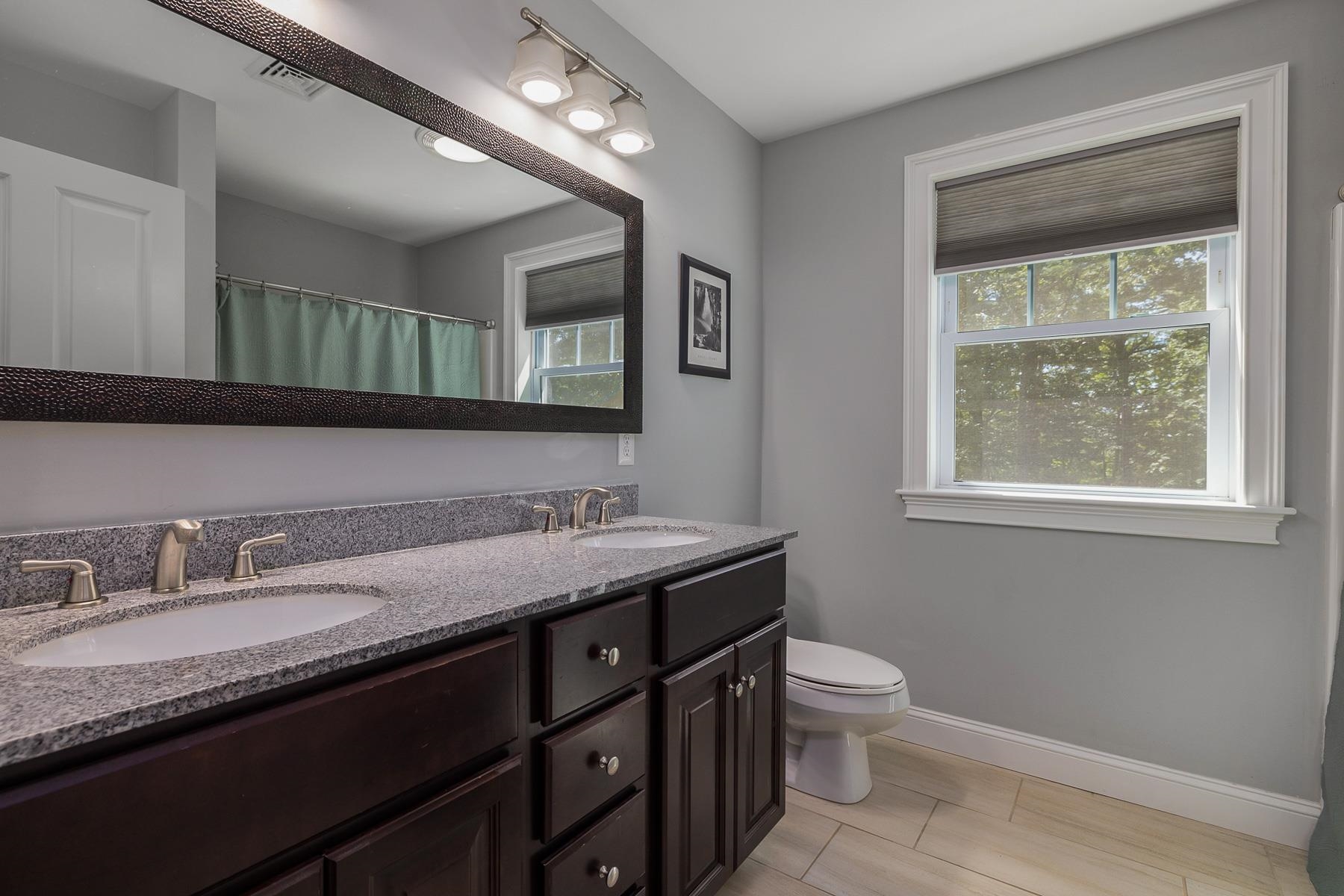 31 Shakespeare Road Rochester, NH 03839 - Photo 46 of 60