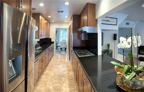 $655,000 | 3617 Edenborn Avenue, Metairie, LA 70002