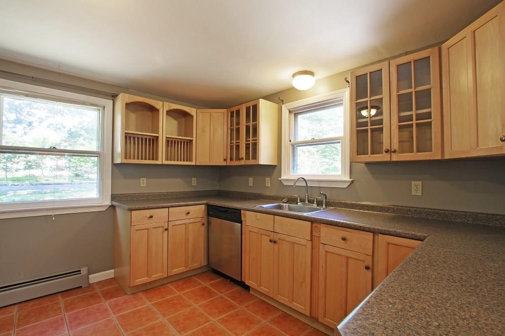 22 Wardtown Road Freeport, ME 04032 - Photo 3 of 32 Photo