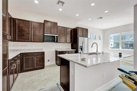 $630,000 | 14200 Foothill Fls Way, Westlake, FL 33470