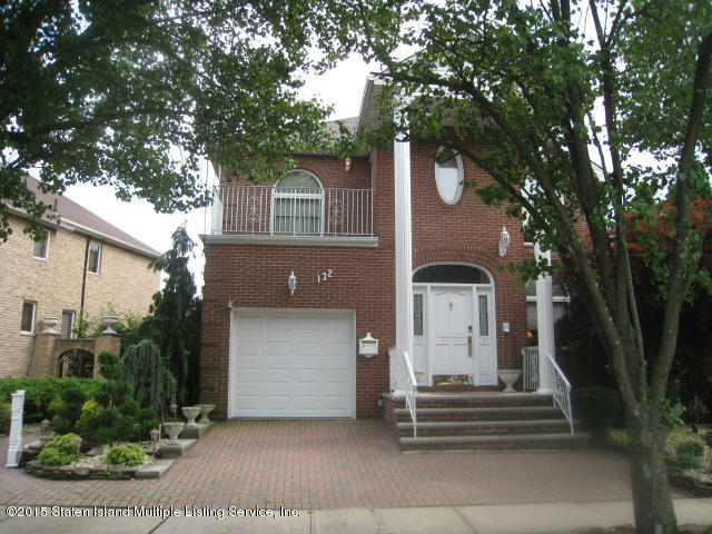 132 Beverly Road Staten Island, NY 10305 - Photo 1 of 38 Beverly