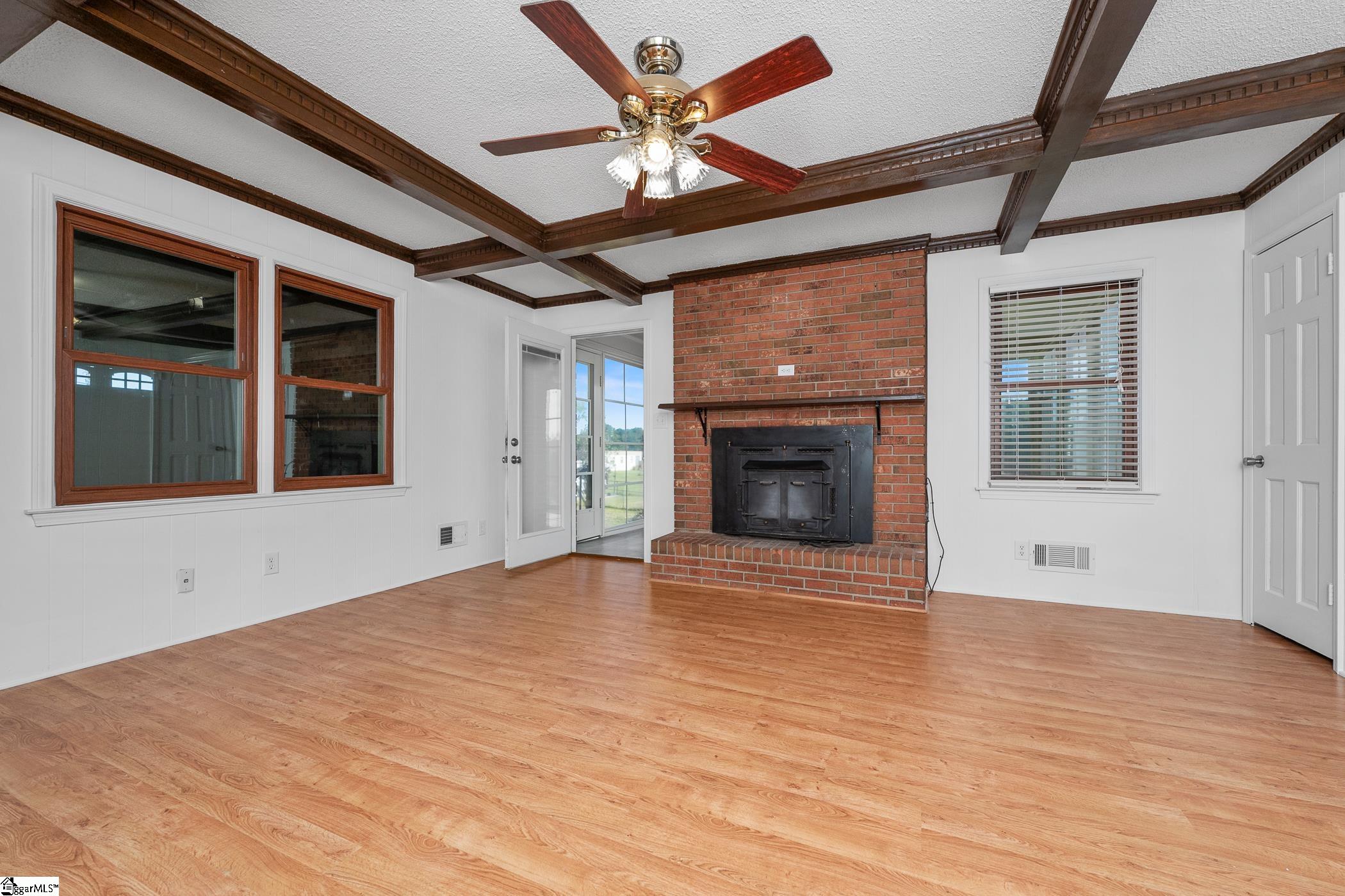 9305 Reidville Road Greer, SC 29651 - Photo 14 of 46 Gallery Image 14