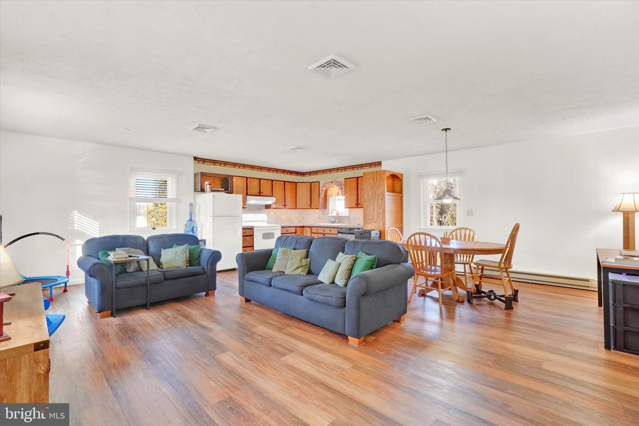 9021 Camp Road Red Lion, PA 17356 - Photo 3 of 34