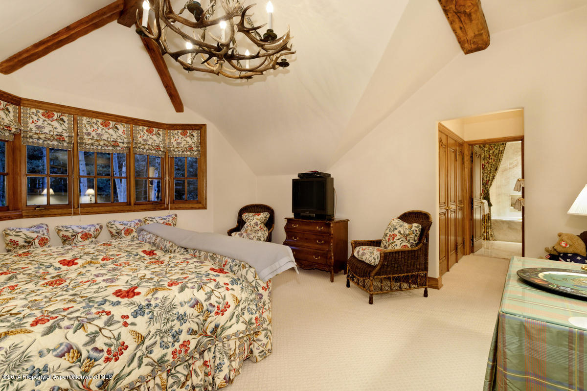 830 Roaring Fork Road Aspen, CO 81611 - Photo 23 of 48 830RoaringFork_WEB015
