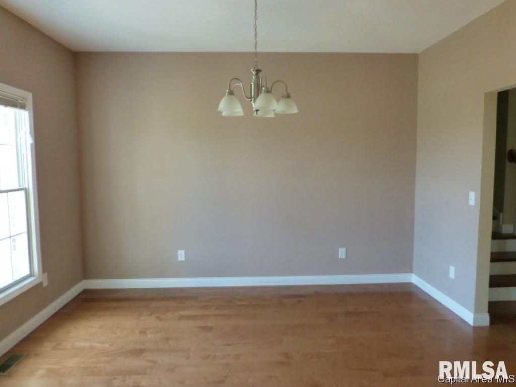 7509 New City Road Rochester, IL 62563 - Photo 4 of 15