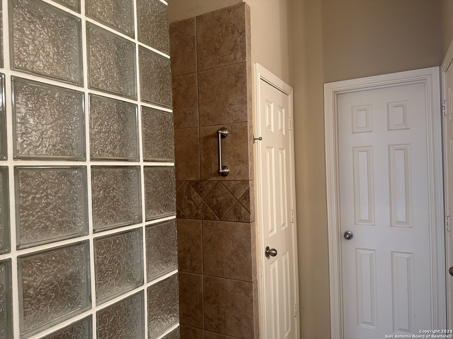 6808 Terra Rye San Antonio, TX 78240 - Photo 7 of 28