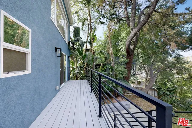 $5,995 | 3424 Oak Glen Drive, Los Angeles, CA 90068