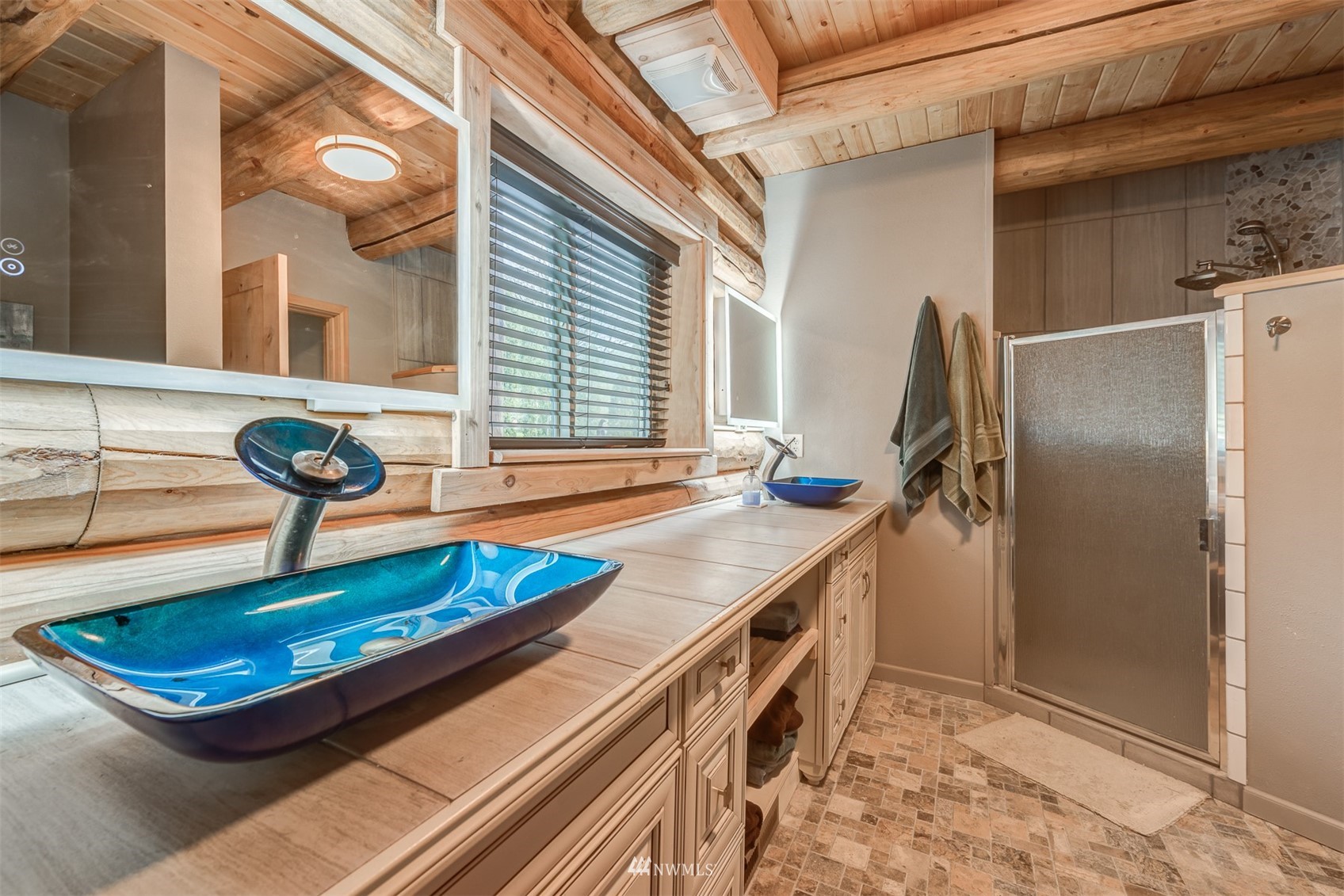 5255 Wickersham Road Acme, WA 98220 - Photo 12 of 40 a kitchen with kitchen island a sink stove and refrigerator