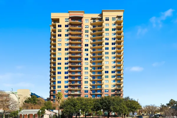 $465,000 | 215 Center Street, Unit 408, San Antonio, TX 78202