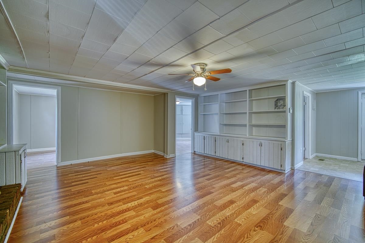 105 Garrett Road Pacolet, SC 29372 - Photo 3 of 34