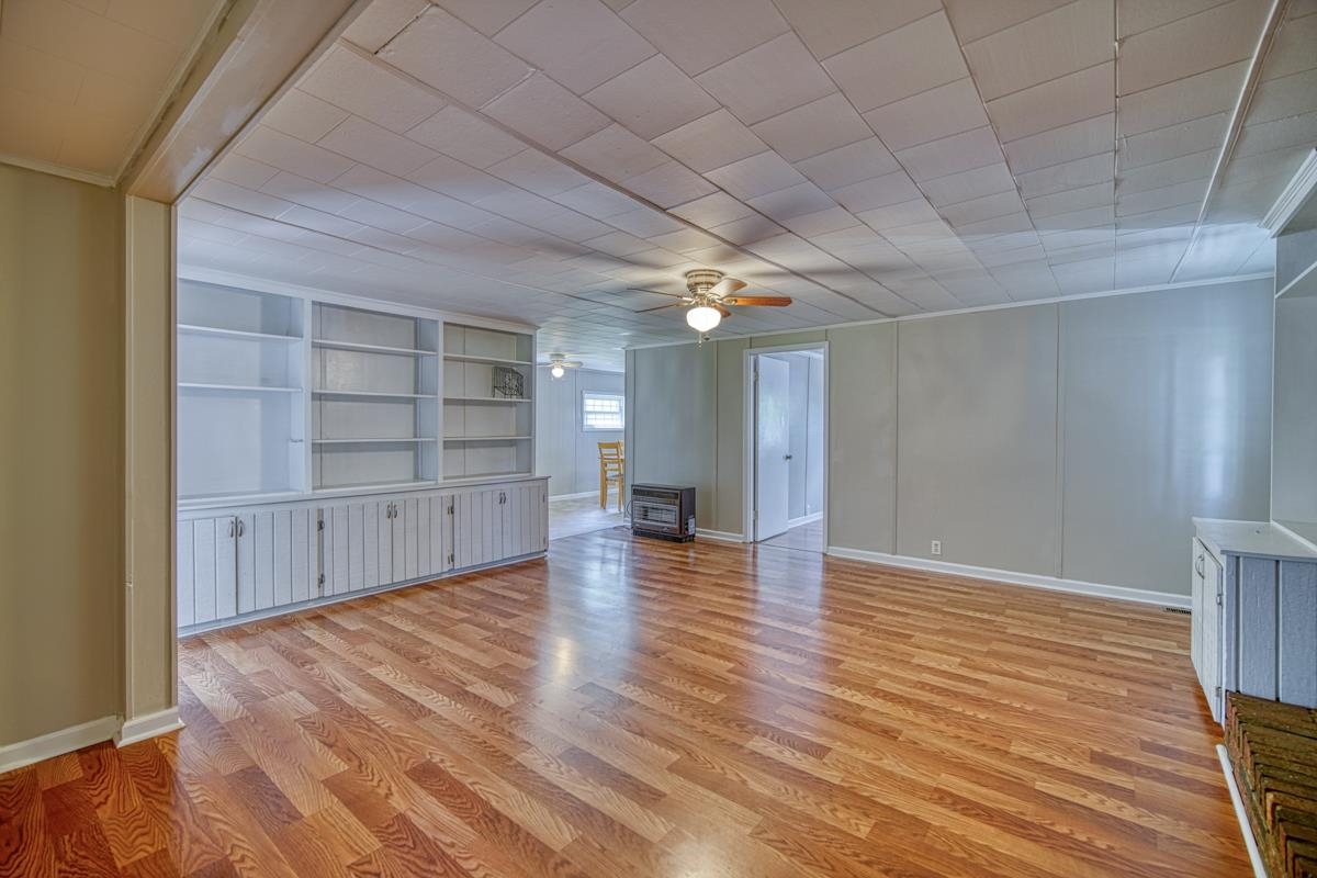 105 Garrett Road Pacolet, SC 29372 - Photo 4 of 34
