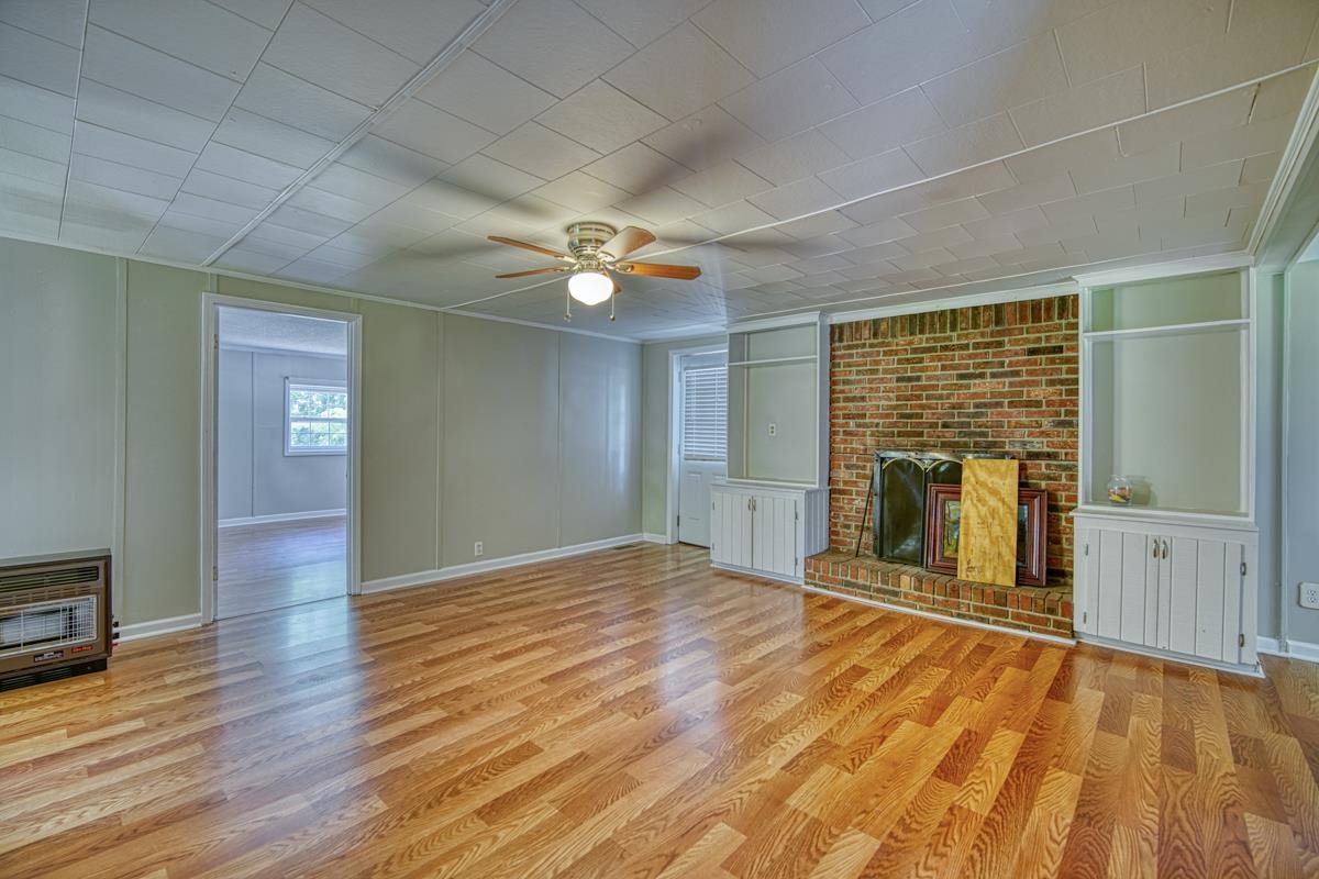 105 Garrett Road Pacolet, SC 29372 - Photo 5 of 34
