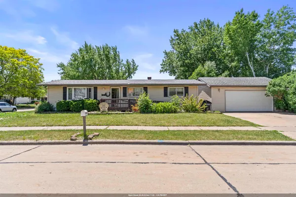 $249,900 | 1602 Thornton Drive, Oshkosh, WI 54904