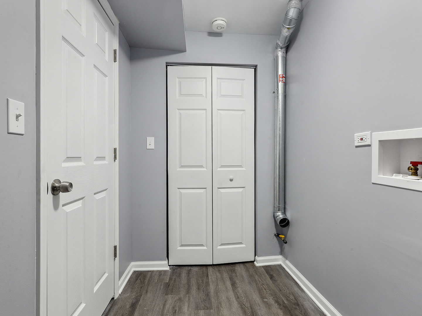 1057 Bothwell Circle Bolingbrook, IL 60440 - Photo 9 of 14 wooden floor in an empty room