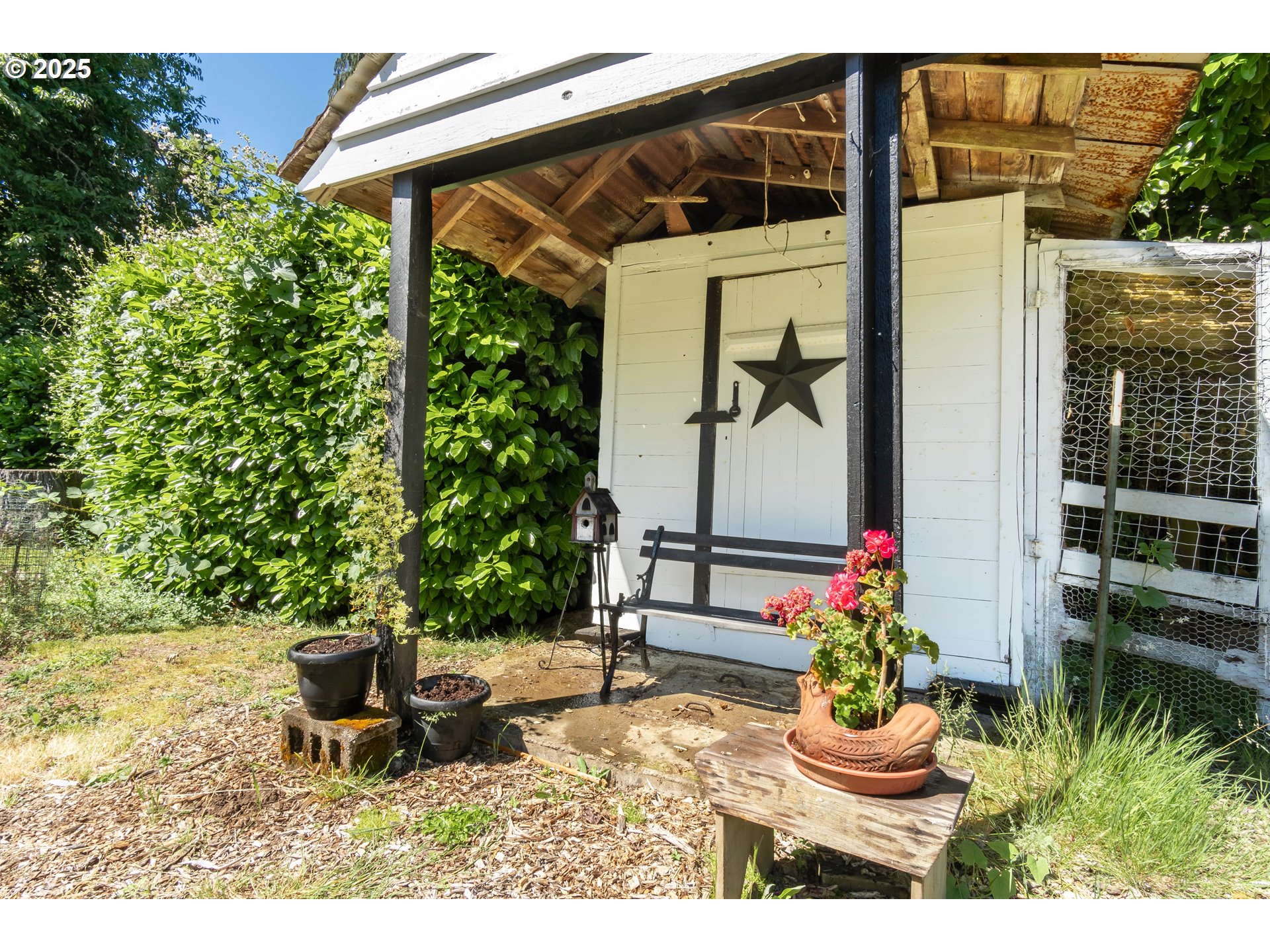 8758 Thurston Road Springfield, OR 97478 - Photo 23 of 39 Gallery Image 23