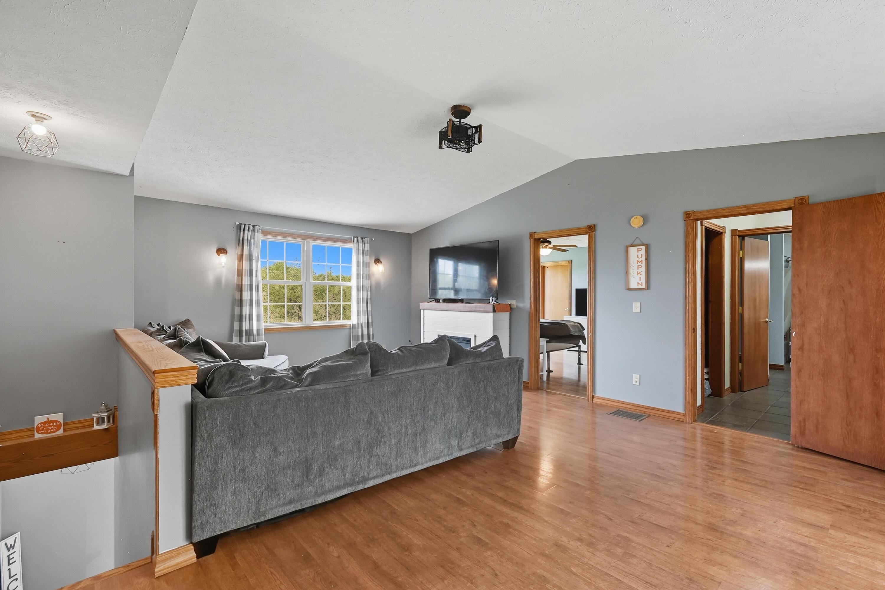 4976 Plymouth Springmill Road Shelby, OH 44875 - Photo 11 of 42 CAT_4781