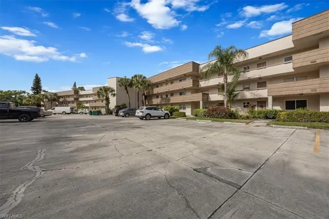 $229,000 | 499 Forest Lakes Boulevard, Unit 110, Naples, FL 34105