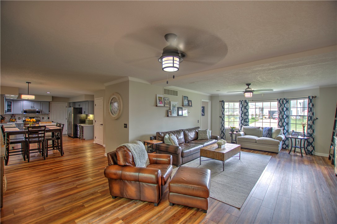 2275 South Franzy Drive Decatur, IL 62521 - Photo 11 of 40 Gallery Image 11