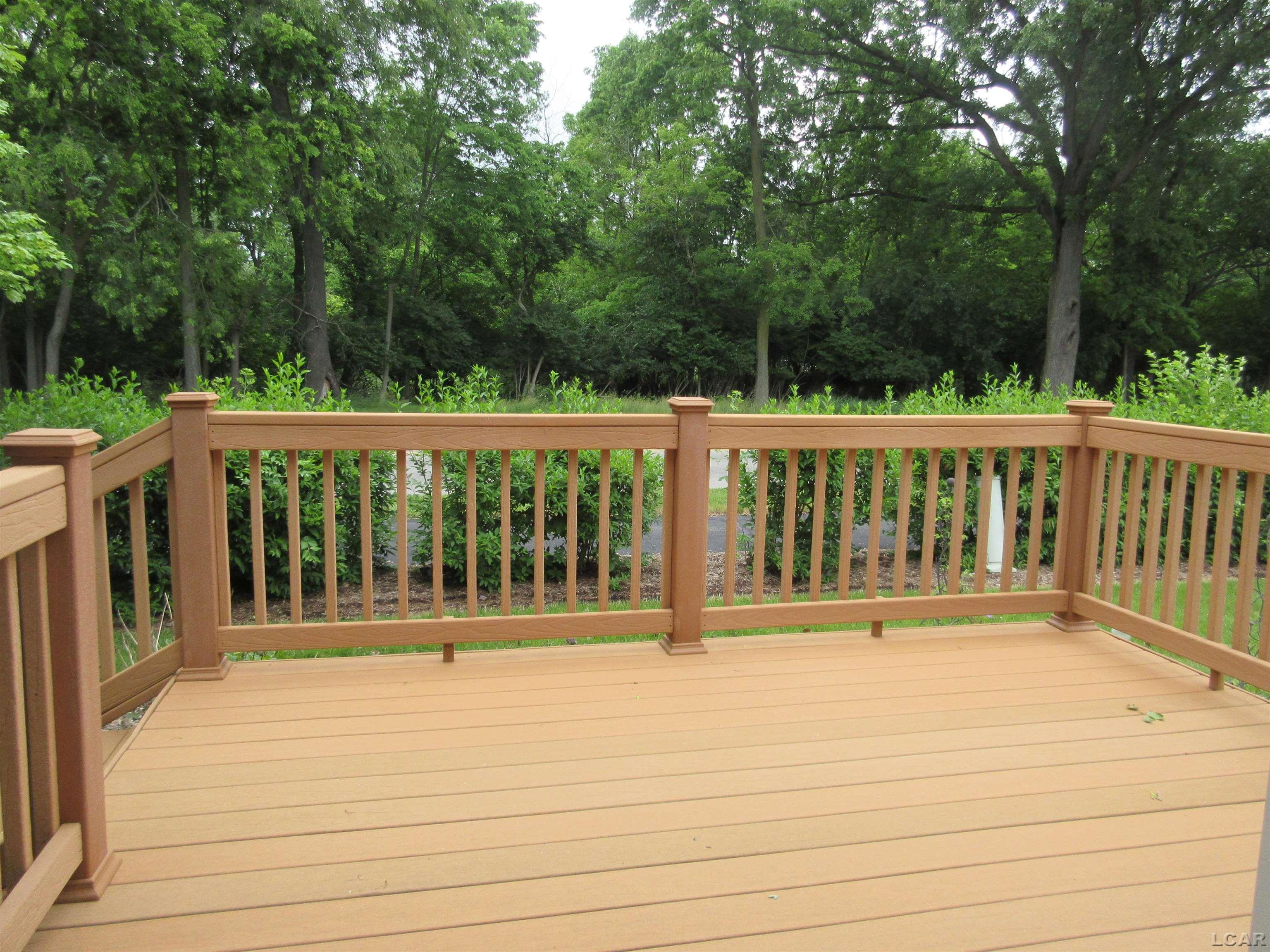12 x 10 Deck
