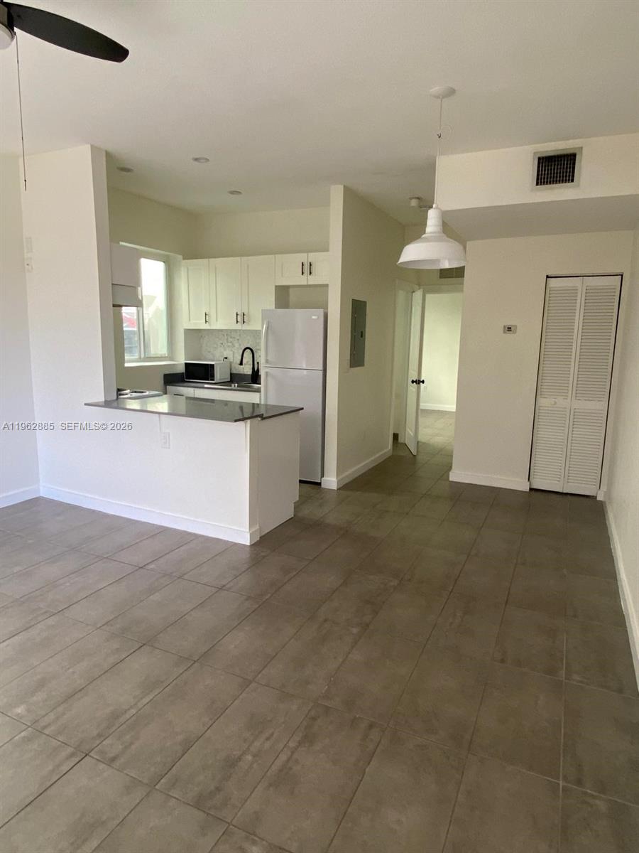 628 Southwest 16th Avenue, Unit 204 Miami, FL 33135 - Photo 4 of 14