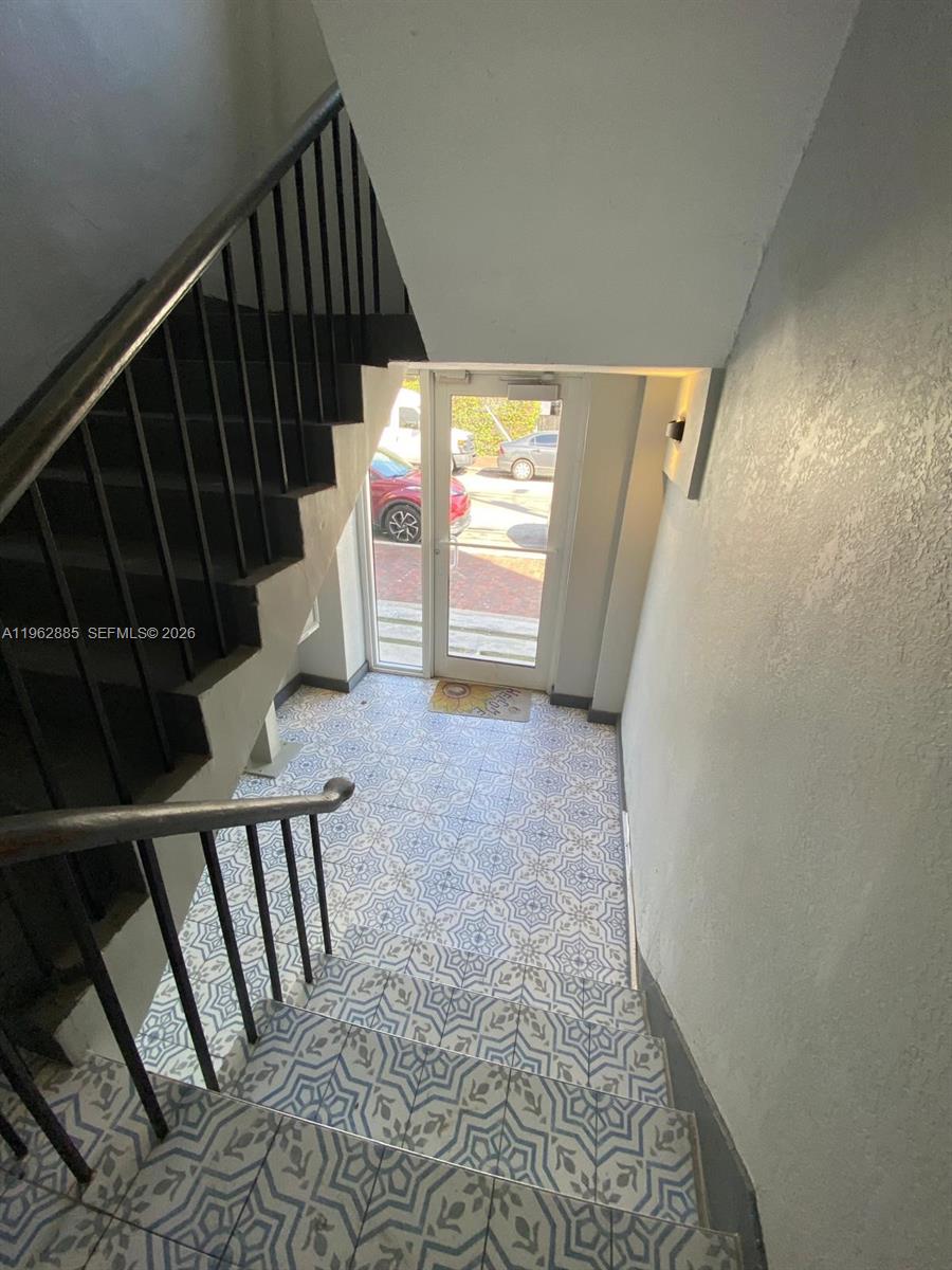 628 Southwest 16th Avenue, Unit 204 Miami, FL 33135 - Photo 9 of 14