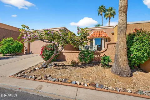 a picture of a wall with a white wall and a picture