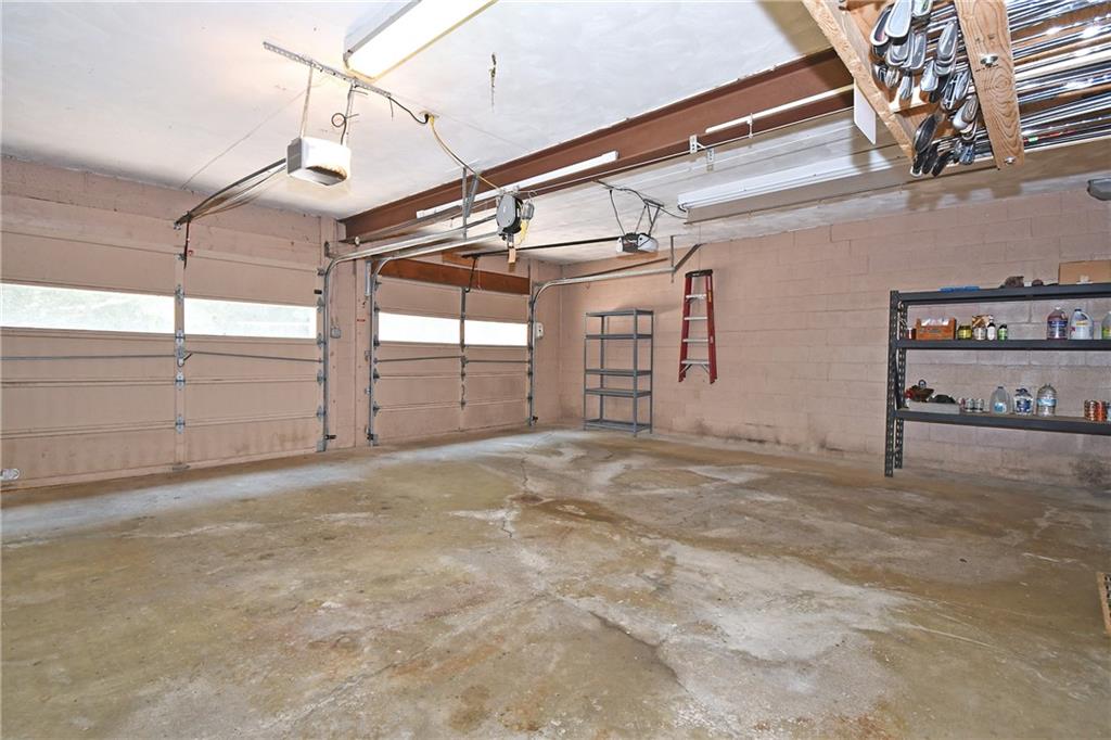 986 Segar Road Pittsburgh, PA 15243 - Photo 39 of 48
