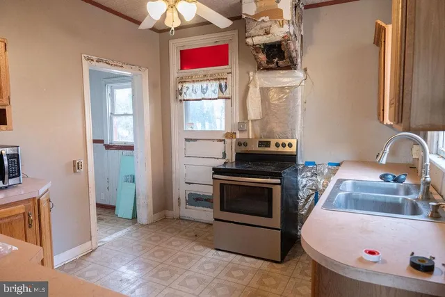 $209,900 | 209 South Maple Avenue, Martinsburg, WV 25401